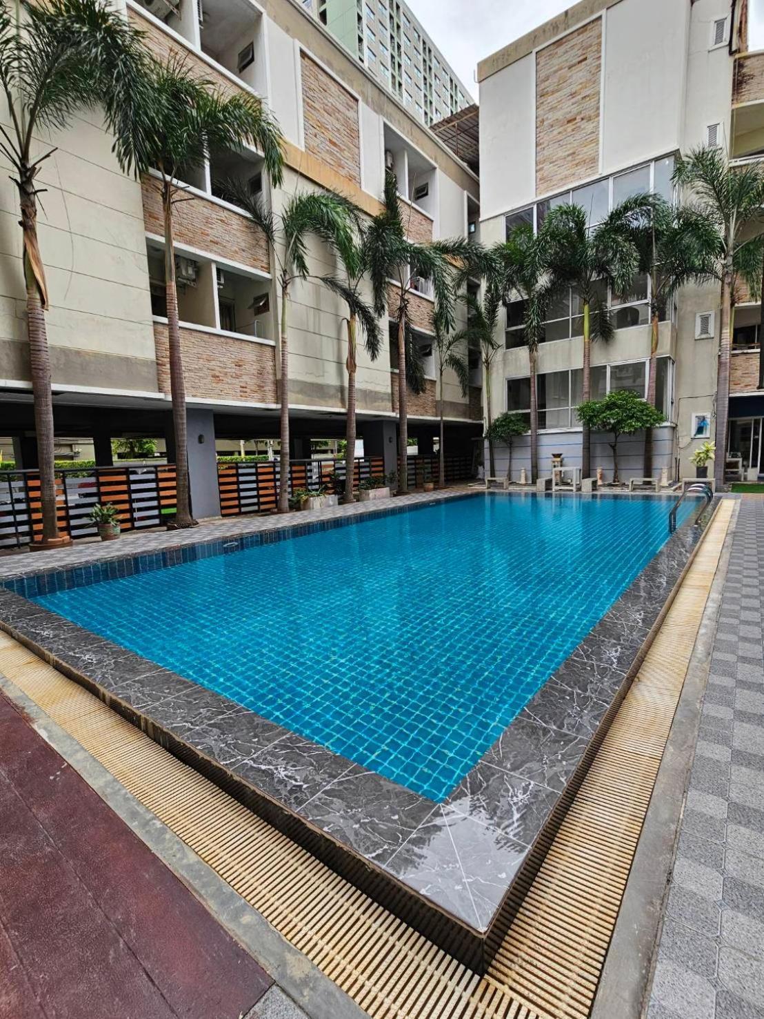 Diya Hotel Bangkok Esterno foto
